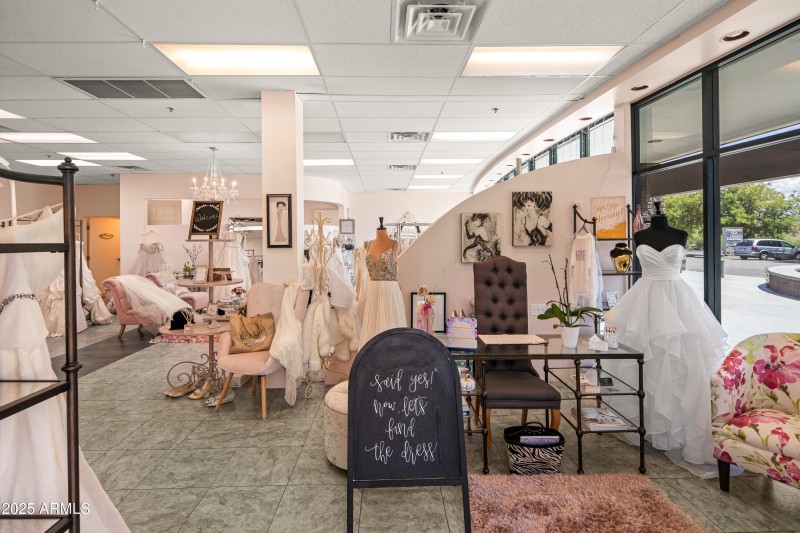 JL_280MainSt-UnitA-interiors-01