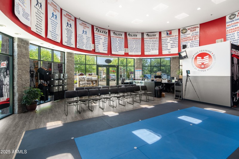 JL_280MainSt-UnitG-interiors-08