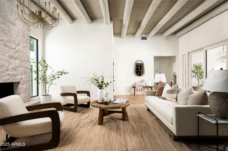 3186EStellaLnPhoenix-3