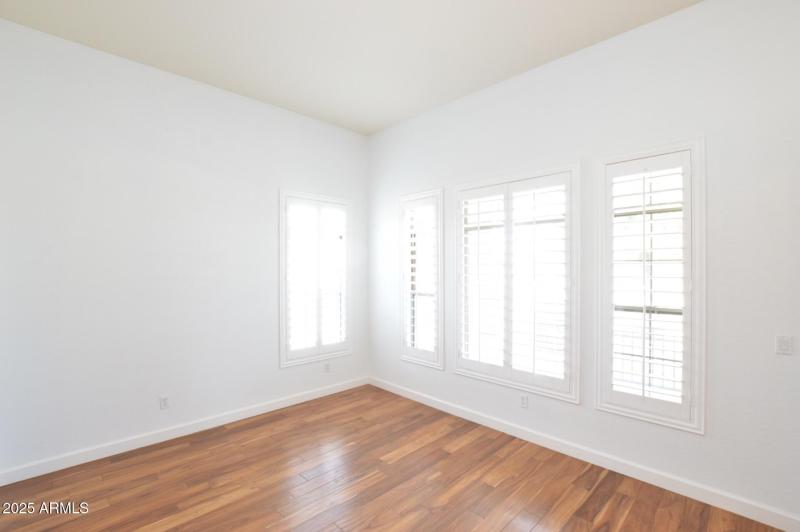 e1e3e719-ce29-4e21-920f-fb978247643b