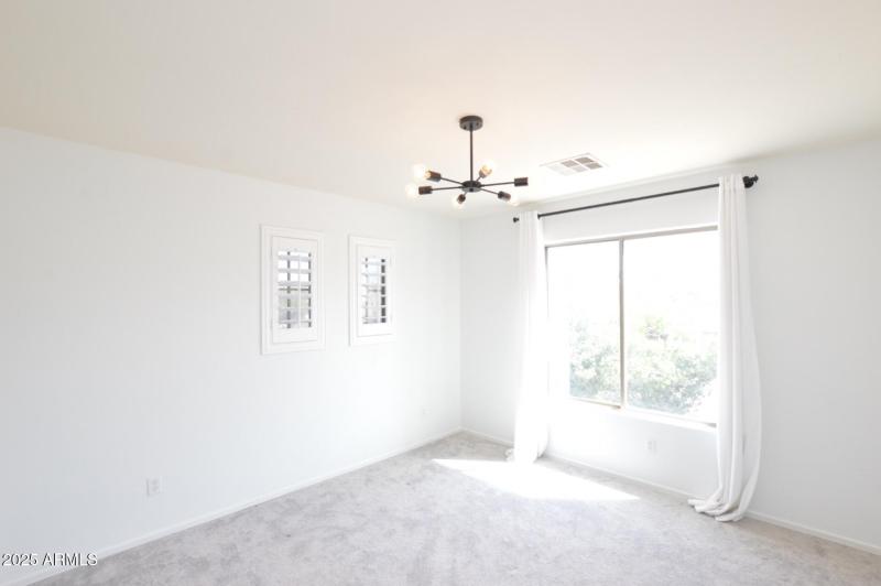 e23fd540-ec2b-426e-8434-b98d8bec3bbb