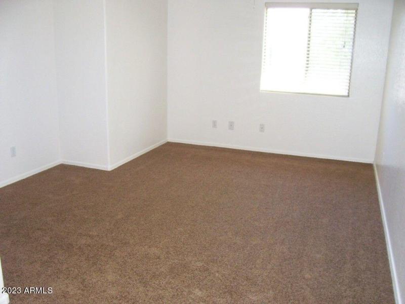 20100420203550695560000000-o