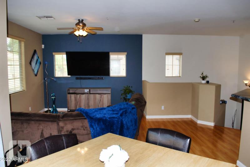 1420 N 81St Ave For Lease