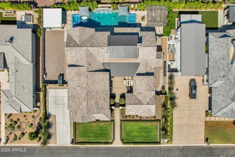 2652 E Pelican Ct-108