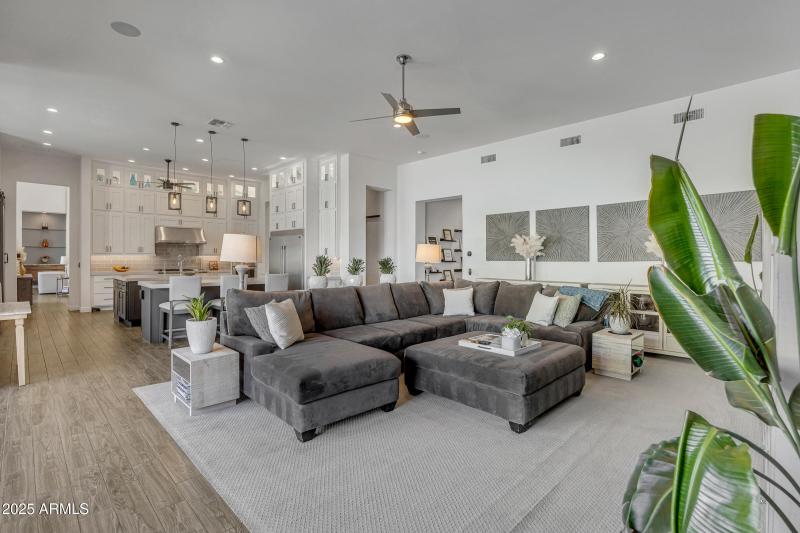 2652 E Pelican Ct-36