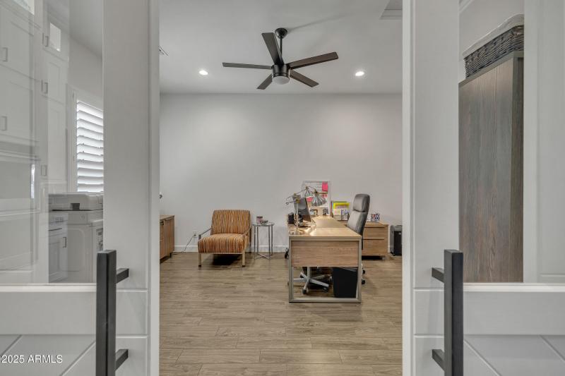 2652 E Pelican Ct-33