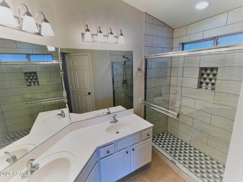 Main Bath 1