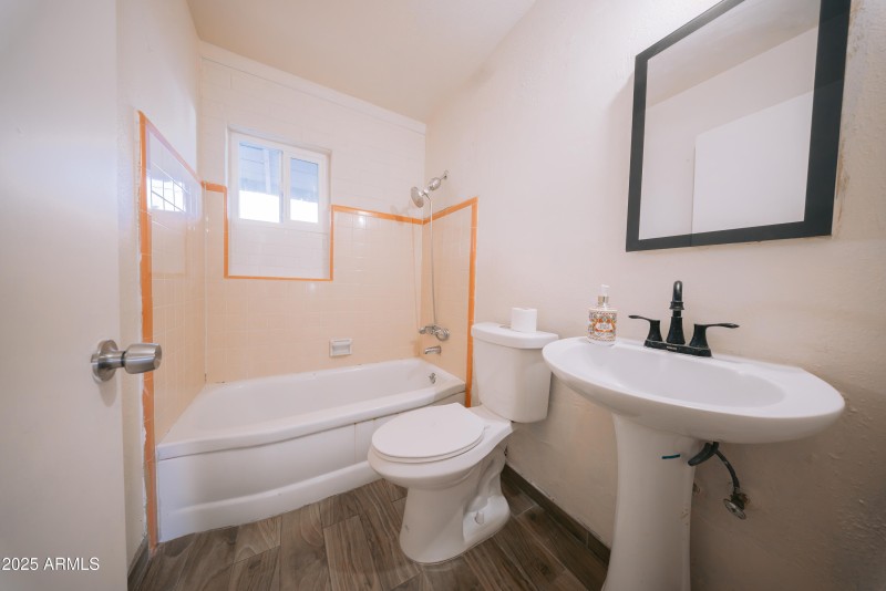Unit 1-Bathroom
