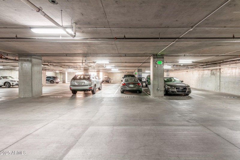 33 - Woodmere Fairway