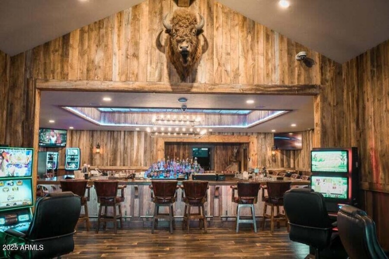 Saloon Bar