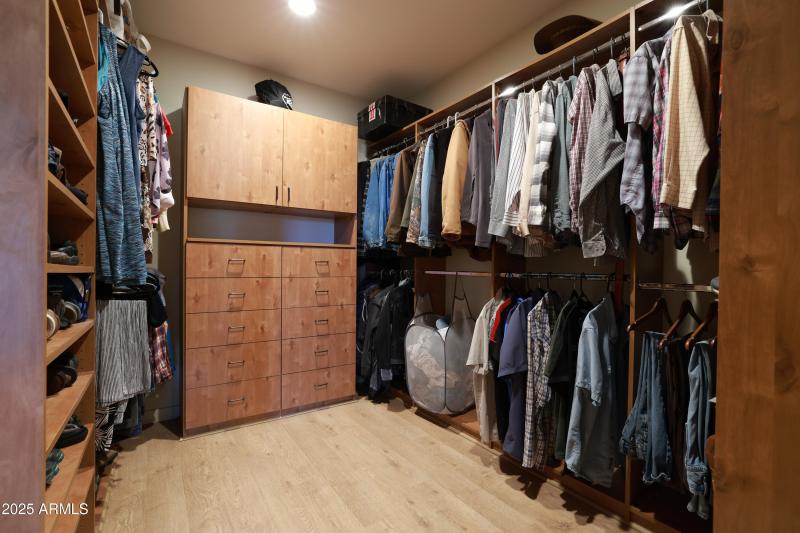 Custom Closet Organization