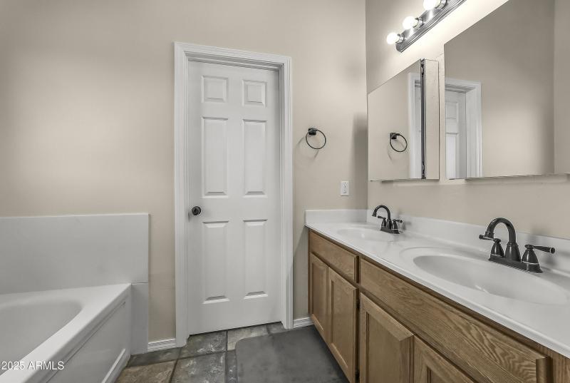 7620-dalton-road-flagstaff-az-usa-010