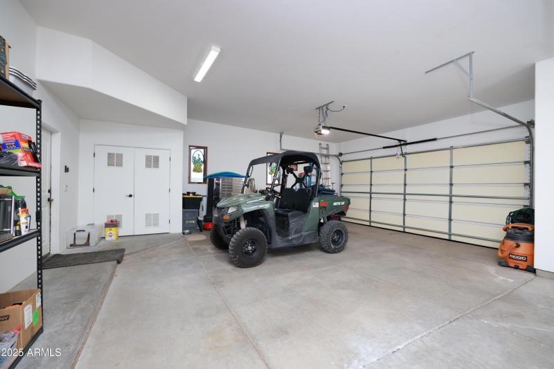 Garage with Extra Length