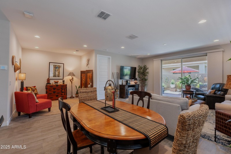 003 Dining-Den 17219 W La Luz Rd