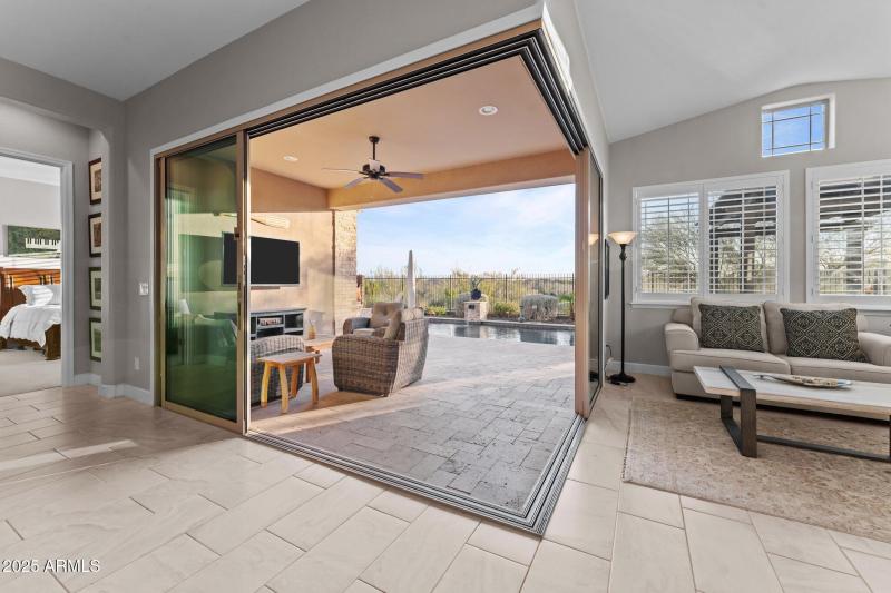 39-web-or-mls-DSC09865