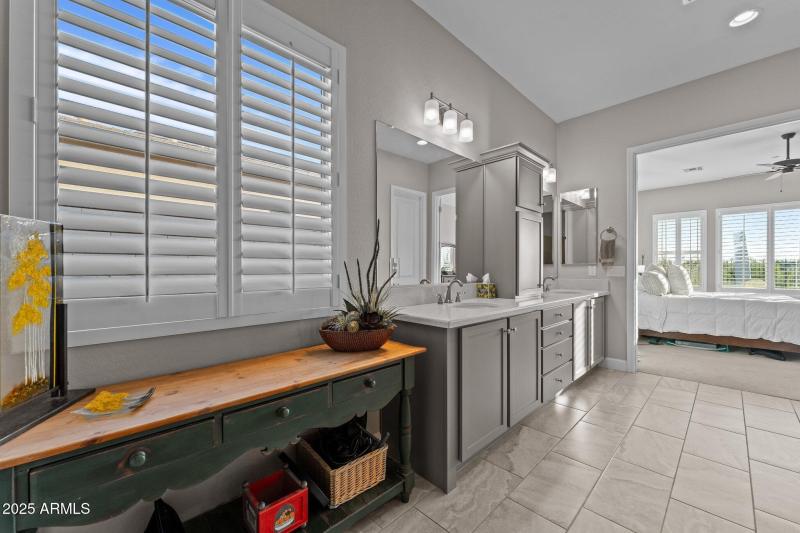 57-web-or-mls-DSC09805