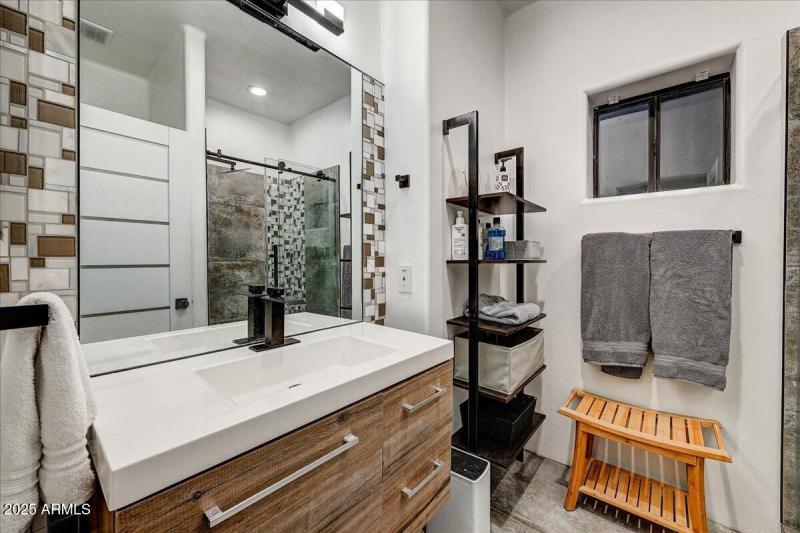 Guest House Full Bath