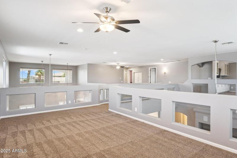 34-web-or-mls-20226-n-madison-dr