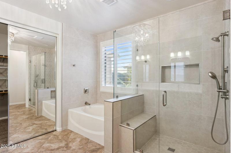 23-web-or-mls-20226-n-madison-dr