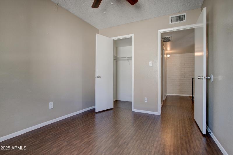 5214 42nd Lane PHX-19