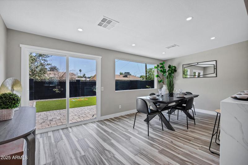 Dining / Living Room