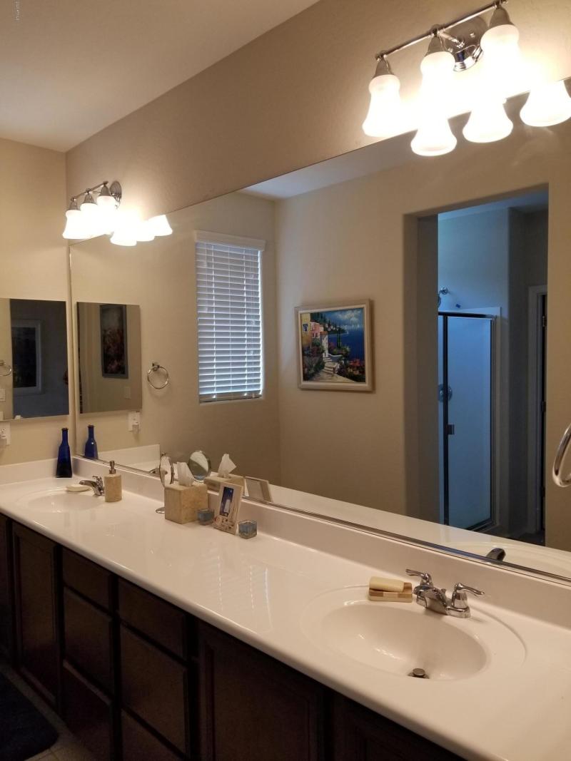 Matthew master bathroom