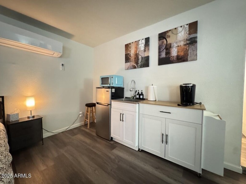 6E5D2C36-40FF-4030-8C9E-66DABCFDFD7F_1_1