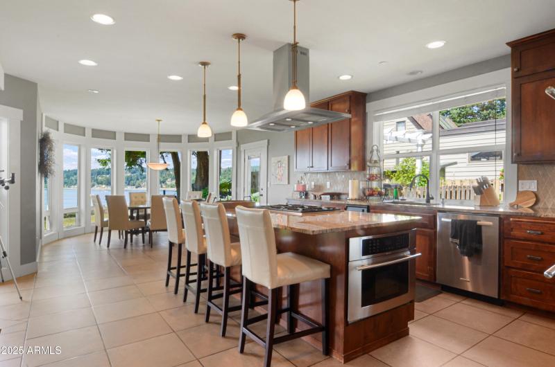 6-Kitchen-Island