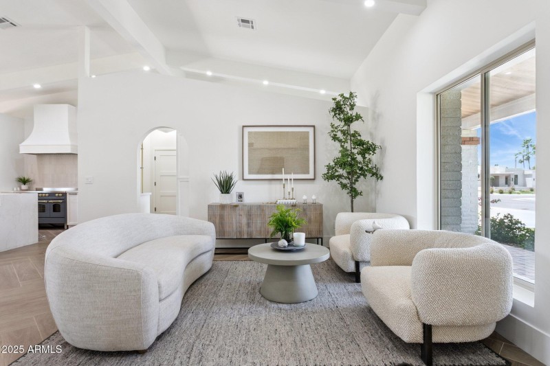 64-web-or-mls-9031-n-83rd-way