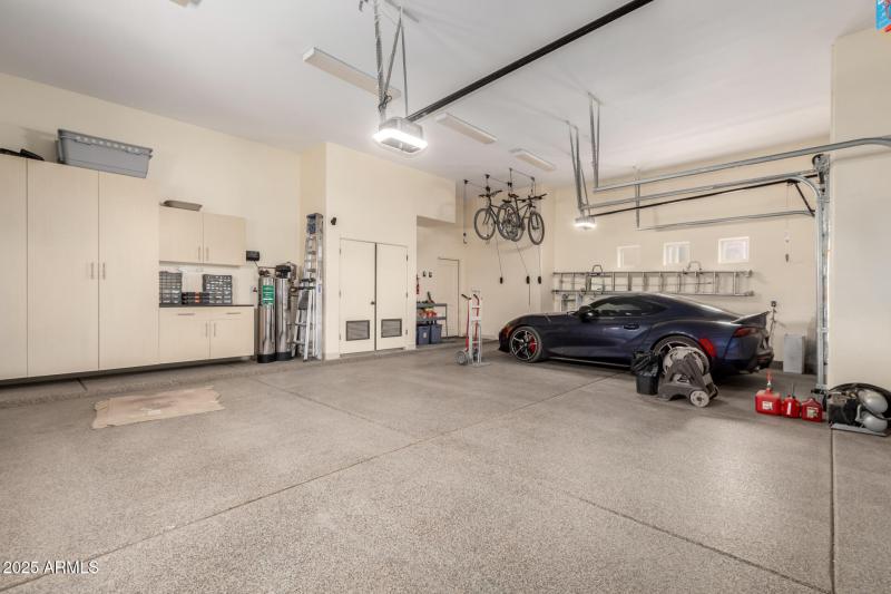 3-Car Garage