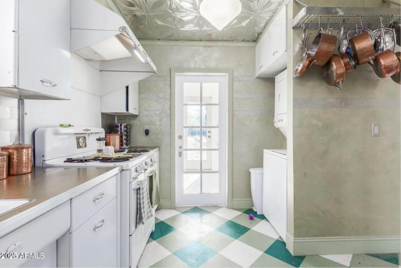 Screenshot 2025-06-20 at 6.31.00AM