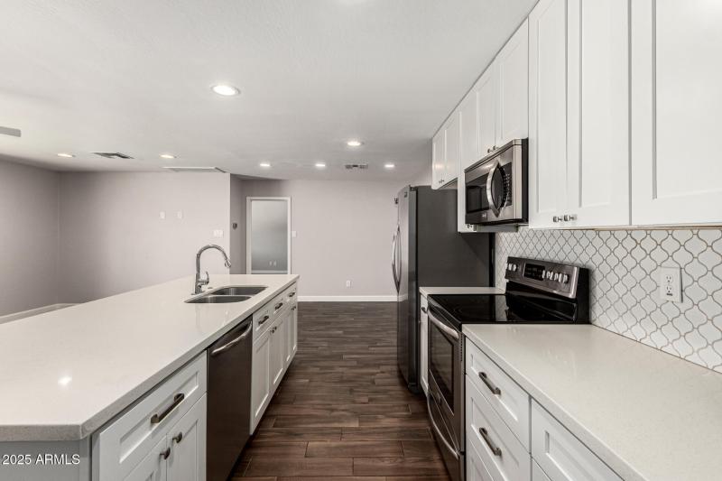 Huge island at kitchen and dining area