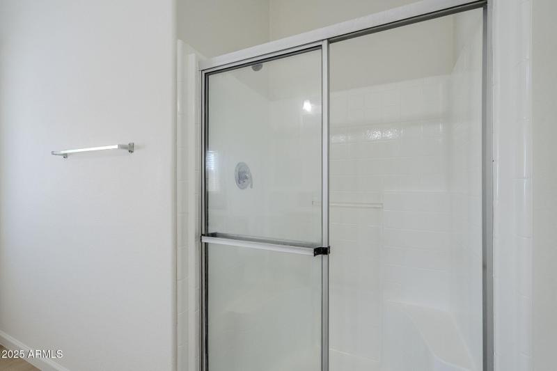 37-web-or-mls-Apache-37