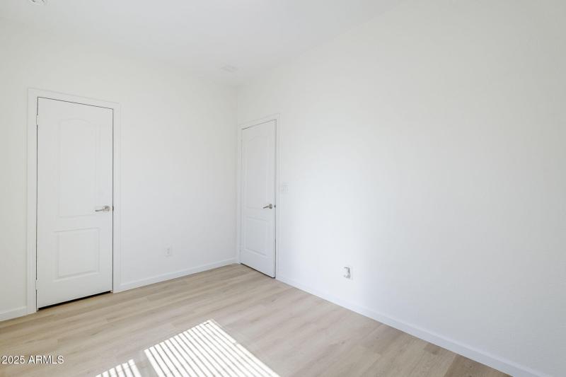 42-web-or-mls-Apache-42