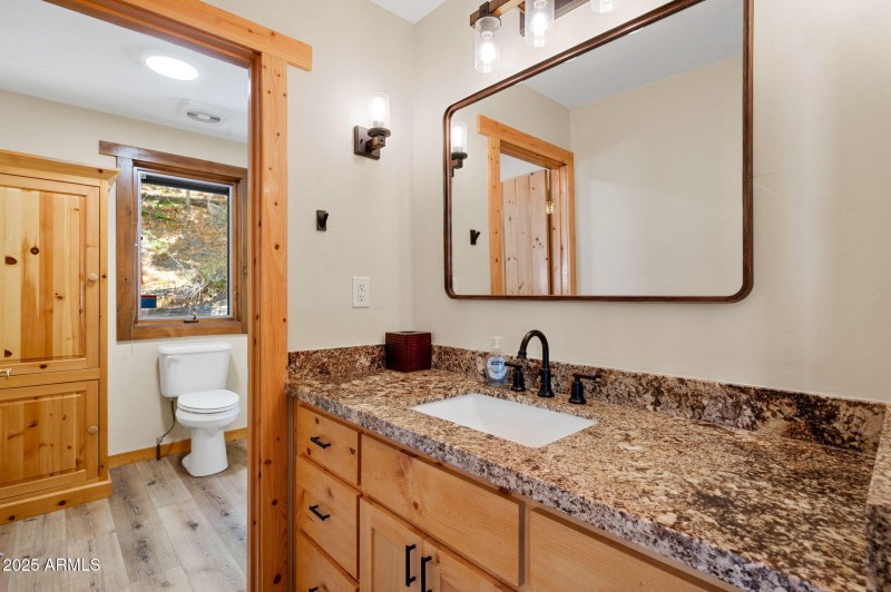 24-Primary Bathroom