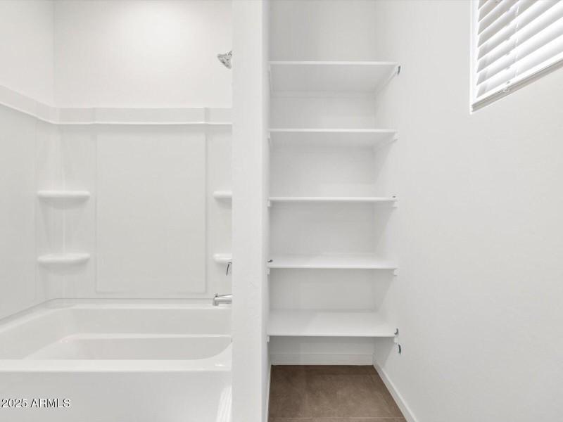 Bath 2 with Storage