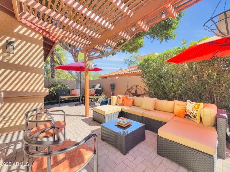 b1de7499-3ffd-4695-8b38-40a71e1d1097