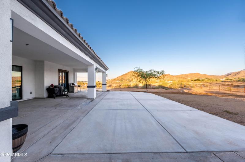 8017 S 143rd Ave Goodyear AZ 85338-16