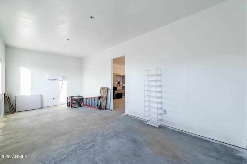 8017 S 143rd Ave Goodyear AZ 85338-27