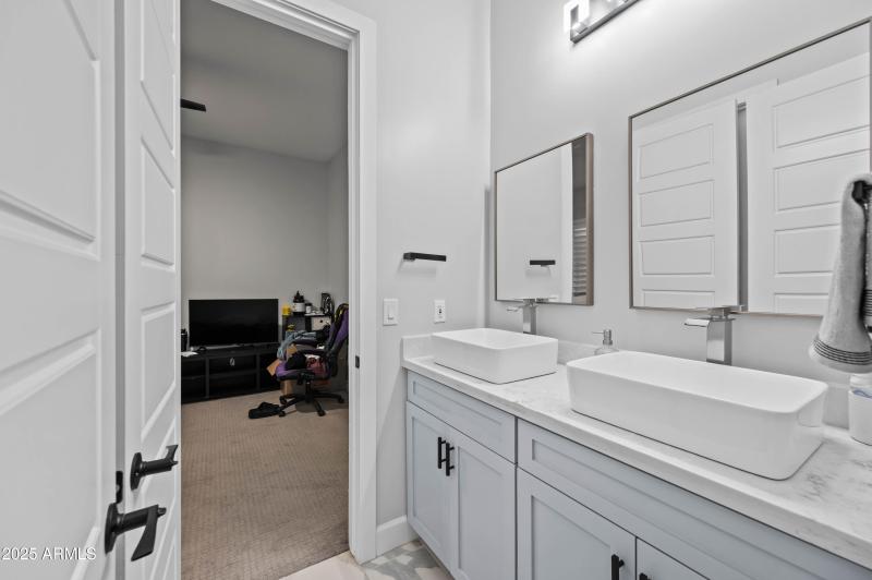 8017 S 143rd Ave Goodyear AZ 85338-43