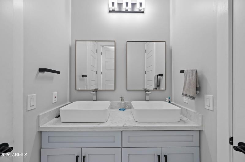 8017 S 143rd Ave Goodyear AZ 85338-45