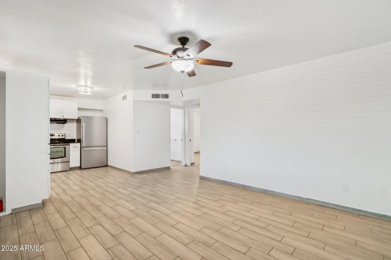 10-web-or-mls-N 16th St-2006-010