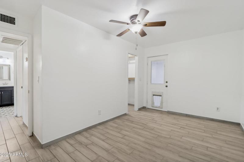 21-web-or-mls-N 16th St-2006-021