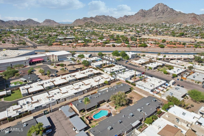 34-web-or-mls-N 16th St-2006-034