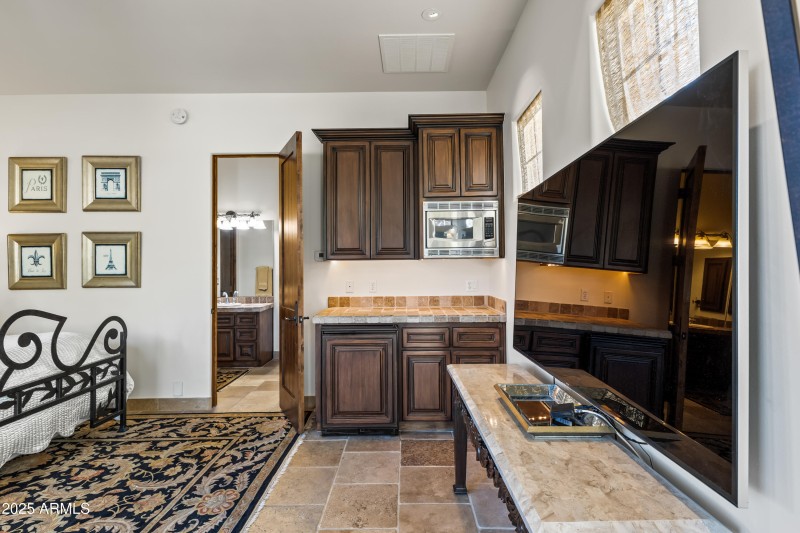 11773 E Desert Trail Rd-81