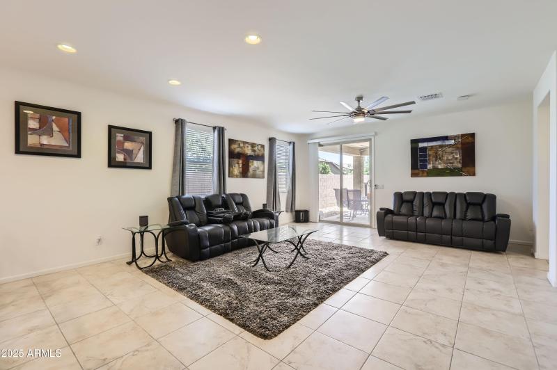 7665 W Fetlock Trail - MLS Sized - 005 -