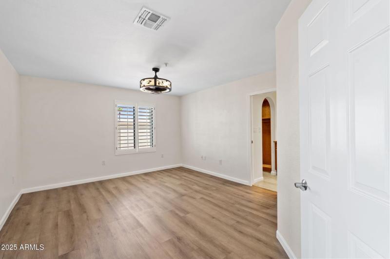 HIGH-END CEILING FAN