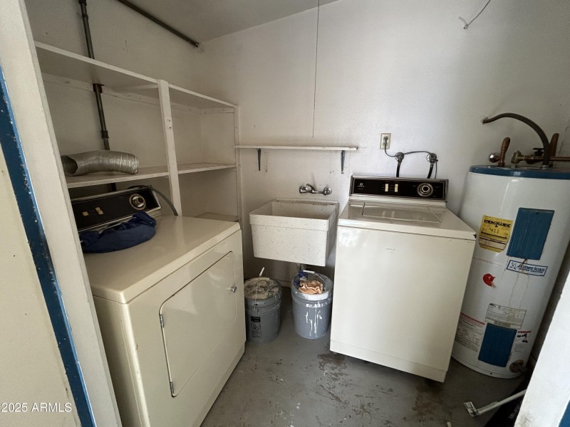 Laundry Room & Storage