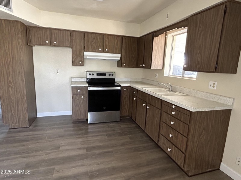 Kitchen 3