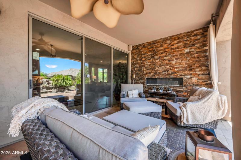 2383 E Zion-69_(2048)